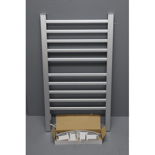 670 - Silvercrest Electric Towel Warmer (Wall Mounted or Free Standing) in Original Box (Working)