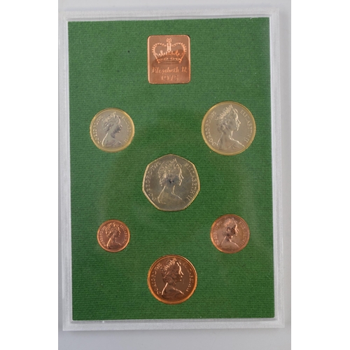 191 - A 1975 The Coinage of Great Britain and Northern Ireland Coin Set