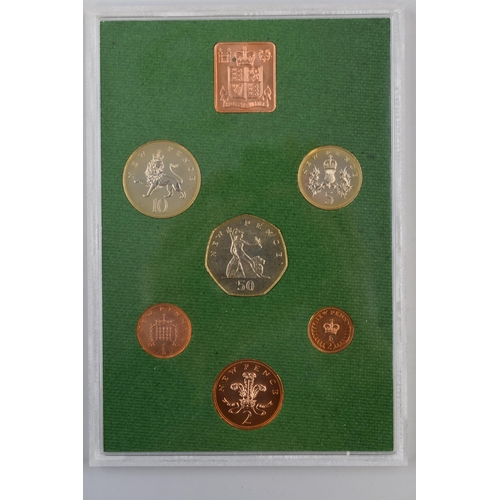 191 - A 1975 The Coinage of Great Britain and Northern Ireland Coin Set