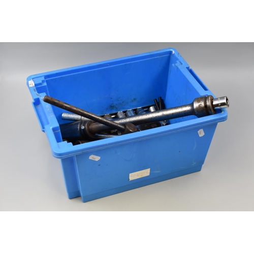 693 - Large Ratchet Socket Set