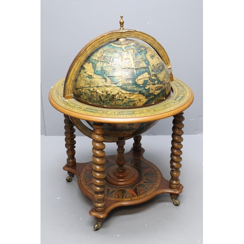 658 - A Vintage Drink's Globe Cabinet, Depicting Vintage Style Atlas, Star Signs, Calendar, And Various Cl... 