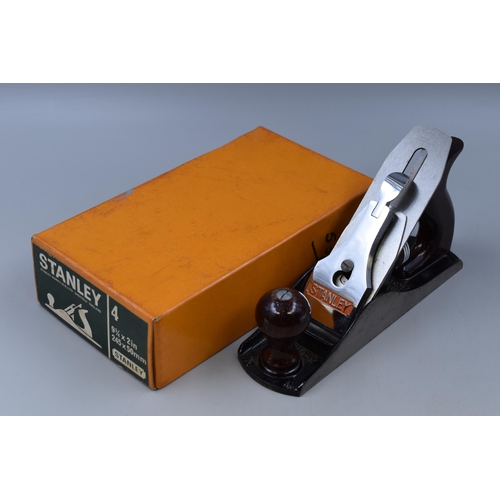 704 - Stanley No 4 Hand Plane Complete with Original Box