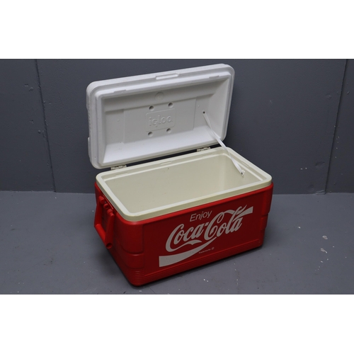 745 - Igloo CocaCola Ice box in original colours, With Safe Catch Measurer