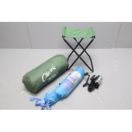 725 - Fishing lot includes Fishing Bibby, Beach Bibby, Fishing Stool and Sea Fishing Reel