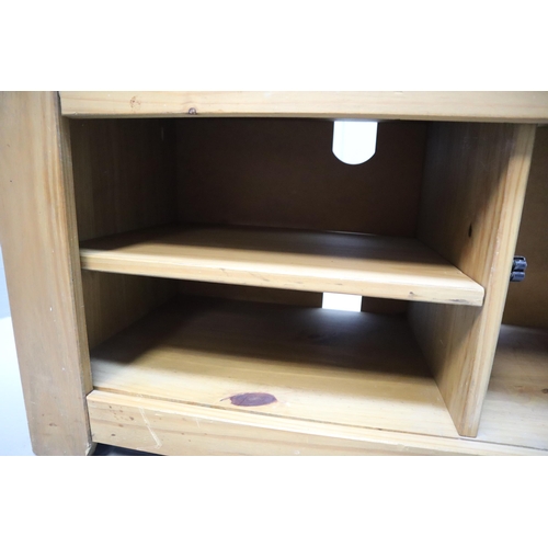 627 - Pine TV / Media Unit with Two Shelves and Storage Cabinet (42