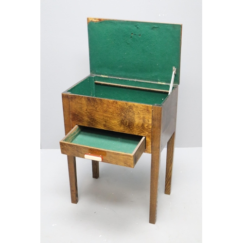 628 - A Vintage One Drawer Green Felt Lined Sewing Box, Approx 11.5