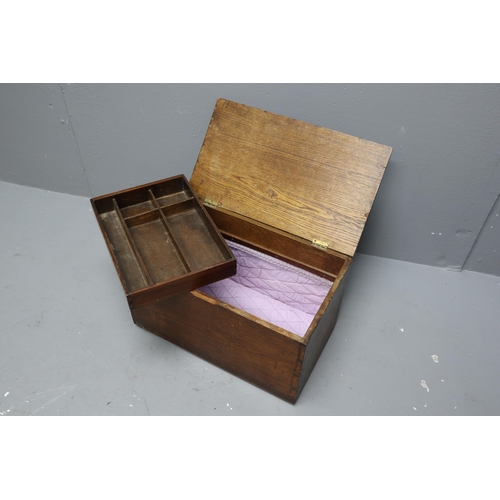 630 - An Edwardian Oak Sewing Box With Removable Tray, Approx 10.5