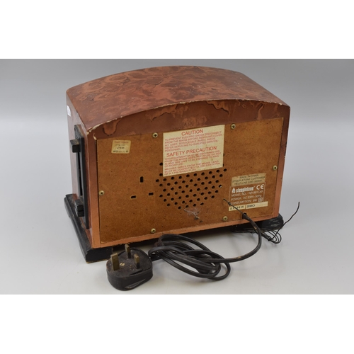 400 - Working Steepletone 1930's Style Radio Cassette Player