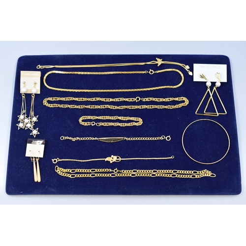 60 - Mixed Selection of Jewellery to include Chains, Bracelets, Earrings and more