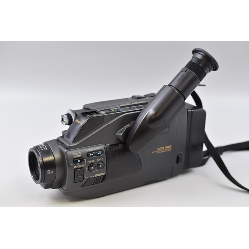 487 - Sanyo VM-D9P 8mm Camcorder in Storage bag complete with Charger, Tapes, Batteries, Remote Control, I... 