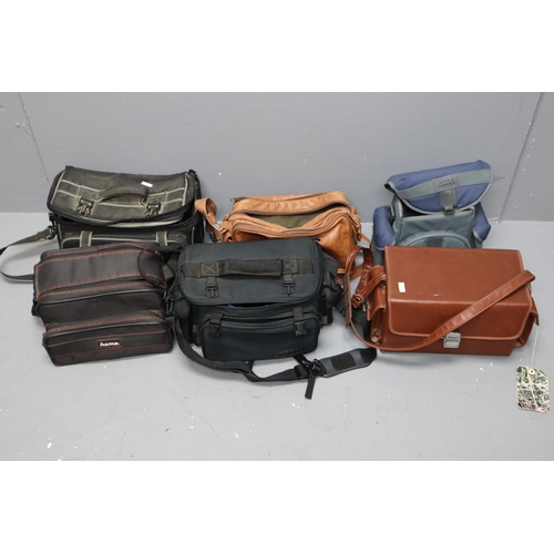 920 - Selection of Various Camera Bags