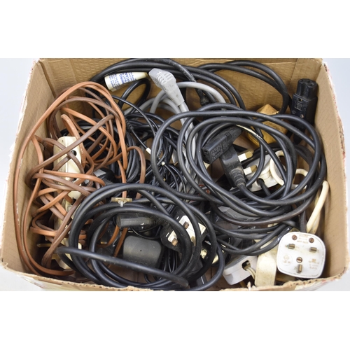 851 - Selection of Various Power Leads