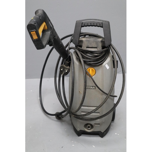 862 - Titan power washer (working when tested)