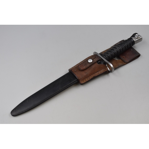 326 - Swiss Victorinox Knife Bayonet for use with Assault Rifle 57 complete with with Leather Frog and Pol... 