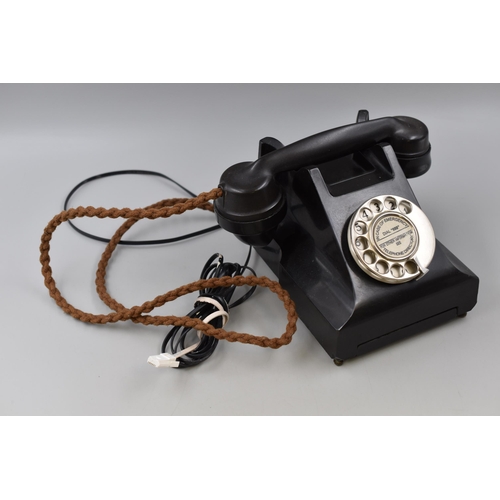 421 - A Vintage Rotary Bakelite Landline Phone