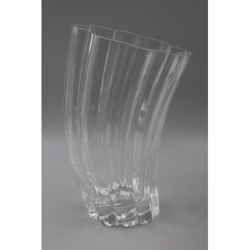 840 - Stylish Asymmetrical Polish Crystal Vase 9.5