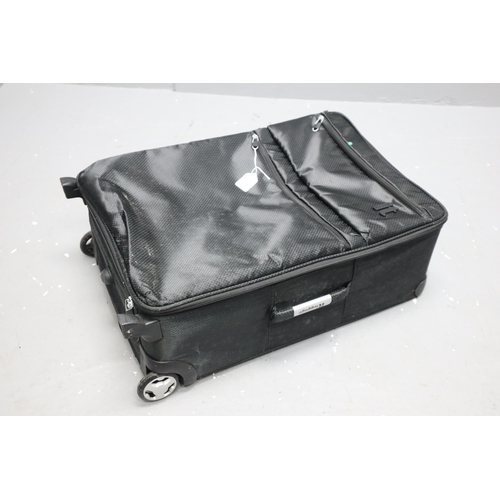 862 - it Luggage Lightweight Pull Along Suitcase (23 x 16