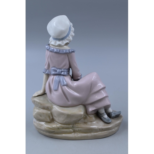 359 - Collectable Nao for Lladro Porcelain Figurine of Girl on a Rock 1982