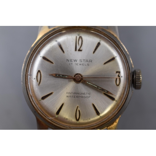 112 - A New Star 17 Jewels Mechanical Gents Watch, Working