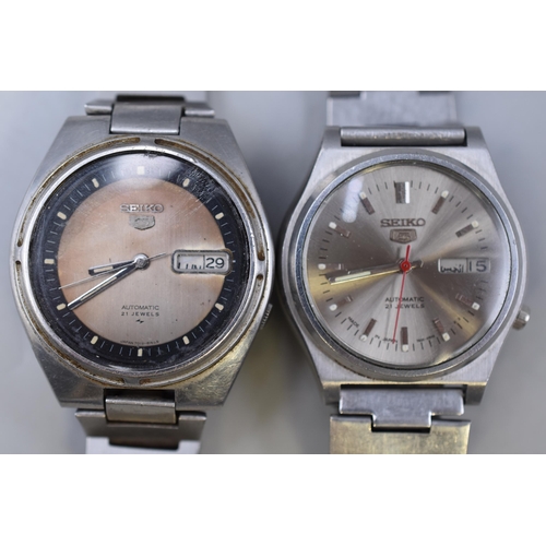 123 - Two Seiko 5 Automatic 21 Jewels Gents Watches. Both Working But Require Attention (Date Can't Be Adj... 