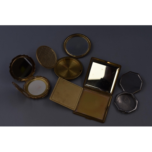 147 - Selection of 4 Vintage Compacts including 1950s Machine Gold Coloured Tortoise Shell, 1930s Jean Rav... 