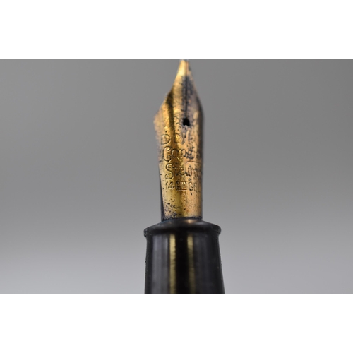 257 - Conway Stewart 14ct Gold Nib Fountain Pen