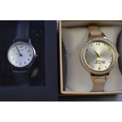 146 - Two Working Boxed Watches (Sekonda and Jaunet)