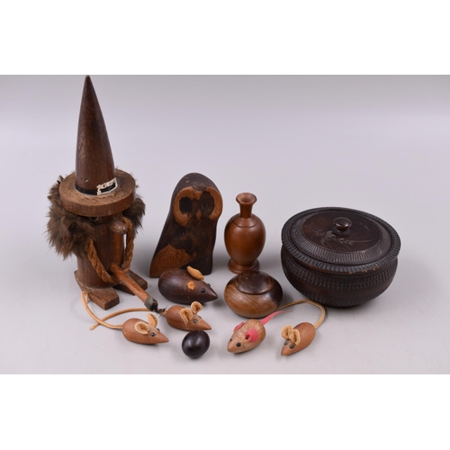 305 - Selection of miniature wooden items