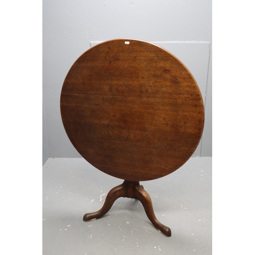 677 - Antique Burr oak tilt top tripod occasional table (28