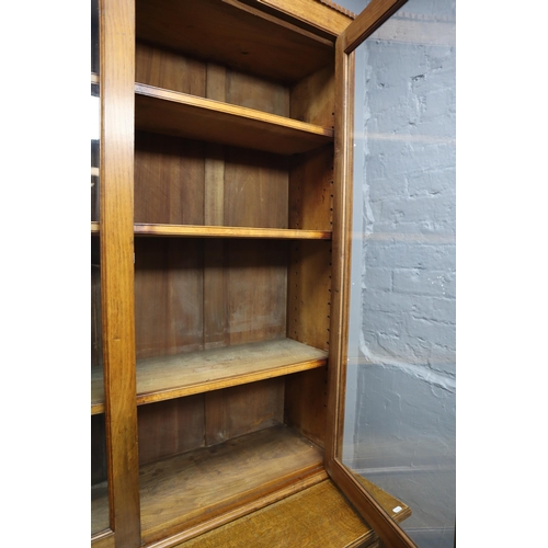 678 - Vintage oak dresser with 2 drawers and 2 cupboards with shelves upper section with glass doors and 4... 