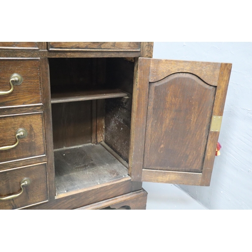 699 - Vintage darkwood welsh dresser with six drawers and two cupboards, lockable with keys and removable ... 