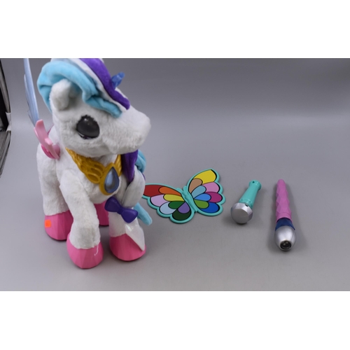 618 - V-Tech Myla the Magical Makeup Unicorn with Pallet and two wands (Working)