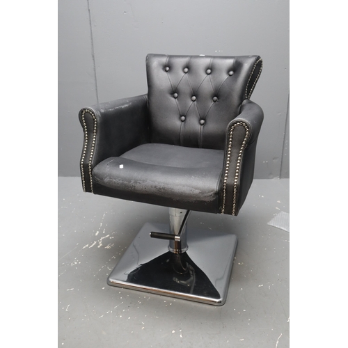 685 - Hair dressers chair with foot lift chrome base and stand in black leather with buttons (34