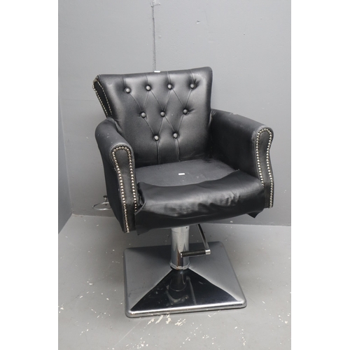 686 - Hair dressers chair with foot lift chrome base and stand in black leather with buttons (34