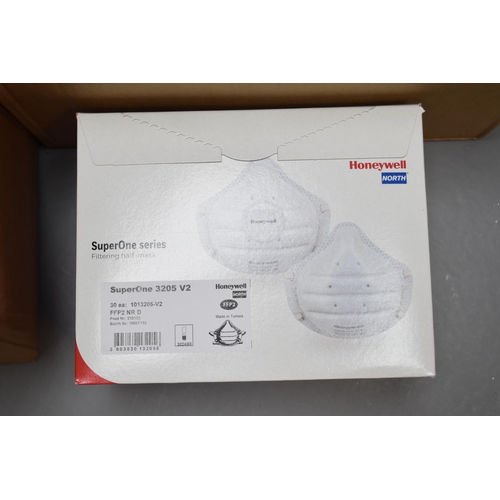 848 - Honeywell Super One Face Masks (20 Boxes of 30) 600 units