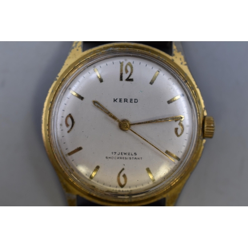 92 - A Kered 17 Jewels Mechanical Gents Watch With Leather Strap, Working