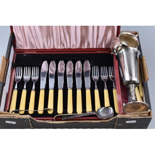 317 - Mixed Selection of Silver Plated Ware including Cased Cutlery, Sugar Bowl, Chalice and More