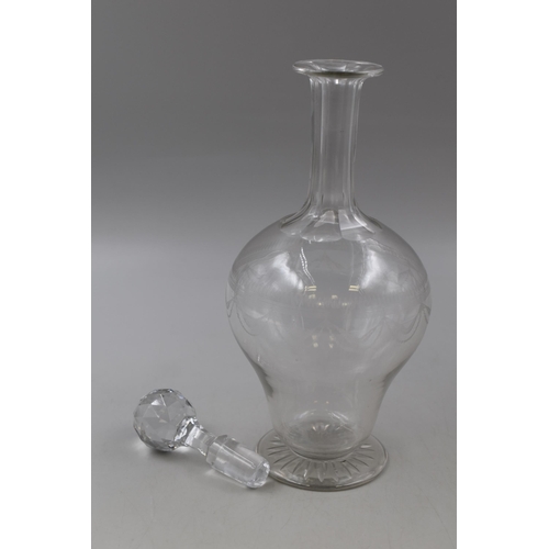 261 - Quality glass decanter (12