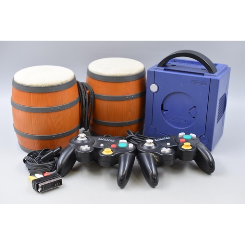 536 - A Nintendo Gamecube Console With Two Controllers, And Donkey Kong Bongos. Untested