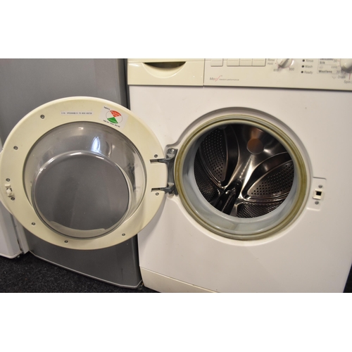 662 - Bosch Exxcel 1200 Washing Machine, Powers on when tested 34