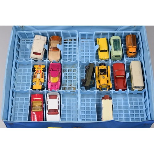 545 - A Matchbox Superfast Collector's Carrying Case With a Selection of Approx 30 Diecast Playworn Vehicl... 