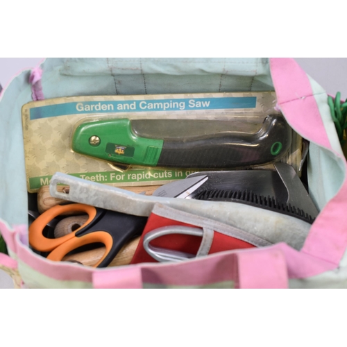 688 - Mixed lot of gardening items to include hand held shovel, scissors, rubber brush, garden and camping... 