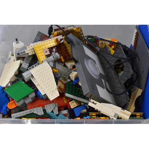 786 - Large Selection of Mixed Lego (6.3kg)