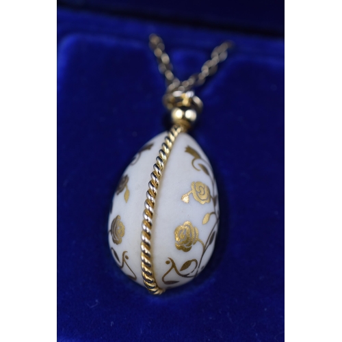 5 - Silver 925 Franklin Mint Egg Pendant Necklace Complete in Presentation Box