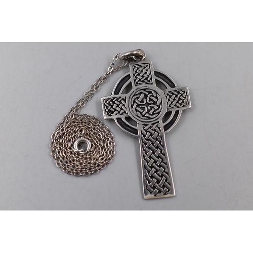 15 - Silver 925 Celtic Cross Pendant Necklace Complete with Presentation Box