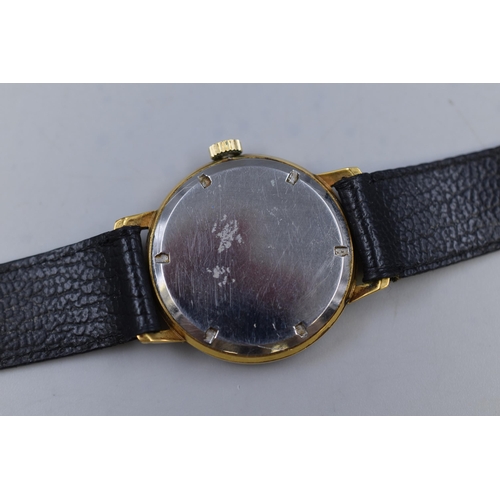 66 - A 1960's Rotary 21 Jewels Mechanical Watch With Black Leather Strap, Working