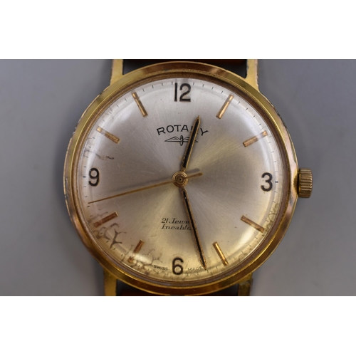 69 - A 1962 Rotary 21 Jewels Mechanical Watch, With Leather Strap. Working