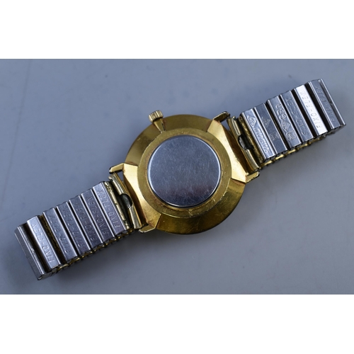 101 - A Gents Rotary Gold Tone Quartz Watch, In Presentation Box