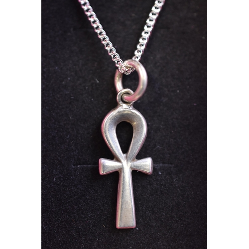 69 - Sterling Silver Vintage Egyptian Ankh Pendant Necklace Complete with Presentation Box