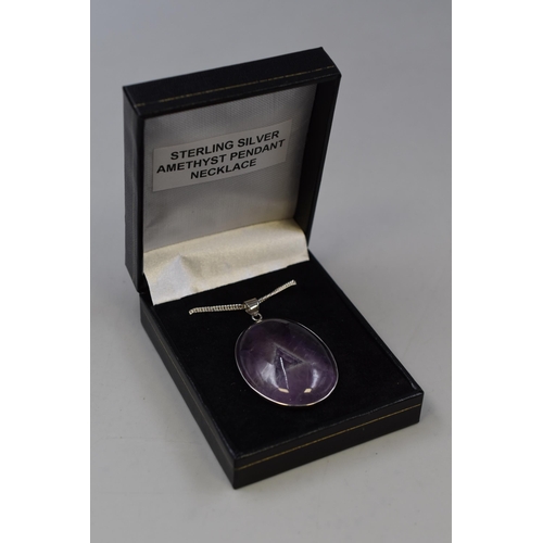 138 - Sterling Silver 925 Amethyst Pendant Necklace Complete with Presentation Box